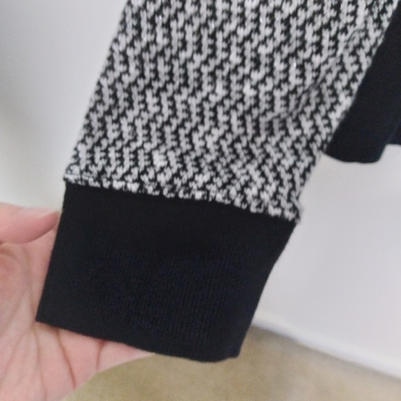 INC International Concepts Gray Marled Metallic Sweatshirt Size XL New with Tags - Picture 5 of 8